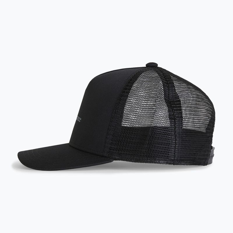 Бейсболка Peak Performance PP Trucker Cap black 4