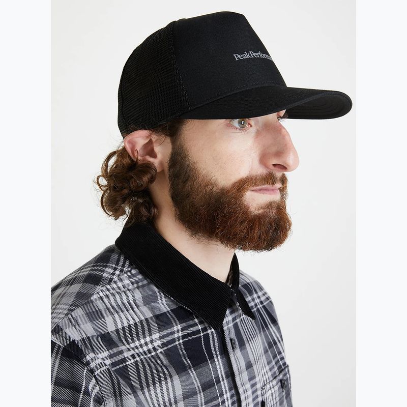 Бейсболка Peak Performance PP Trucker Cap black 2