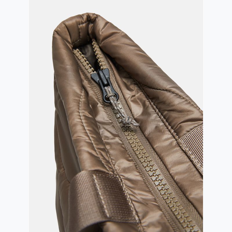Сумка Peak Performance Helium Tote 6 l terrain tan 4