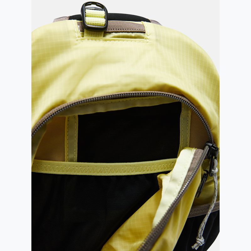 Сумка бананка Peak Performance Outdoor Slingbag 4,5 l alpine harvest/Icy citrus 5