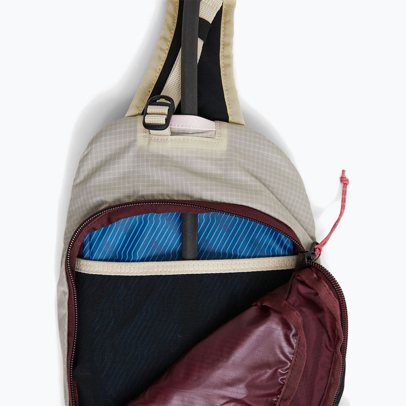 Сумка бананка Peak Performance Outdoor Slingbag 4,5 l porto/sand fog 3