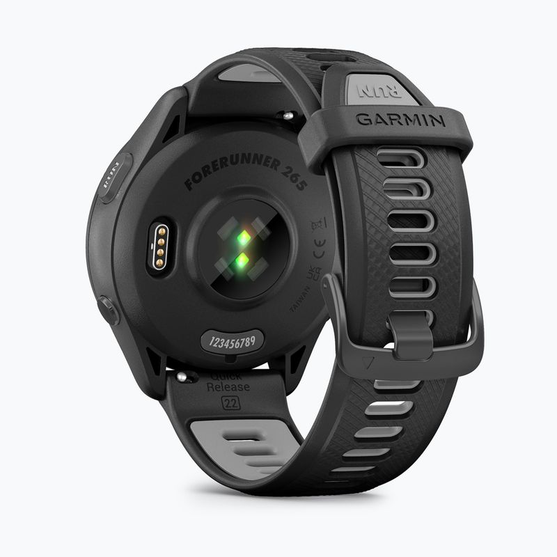 Годинник Garmin Forerunner 265 black/light gray 4