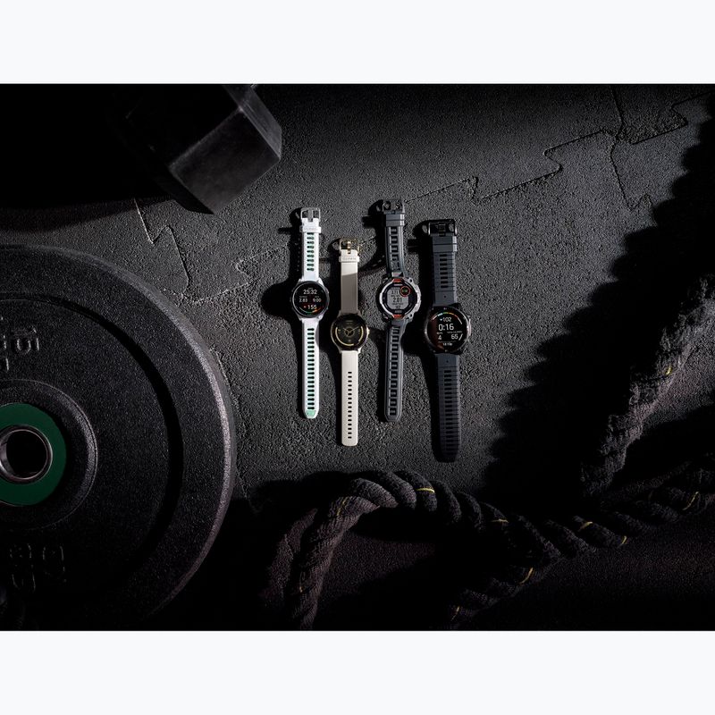 Годинник Garmin Forerunner 265 black/light gray 7