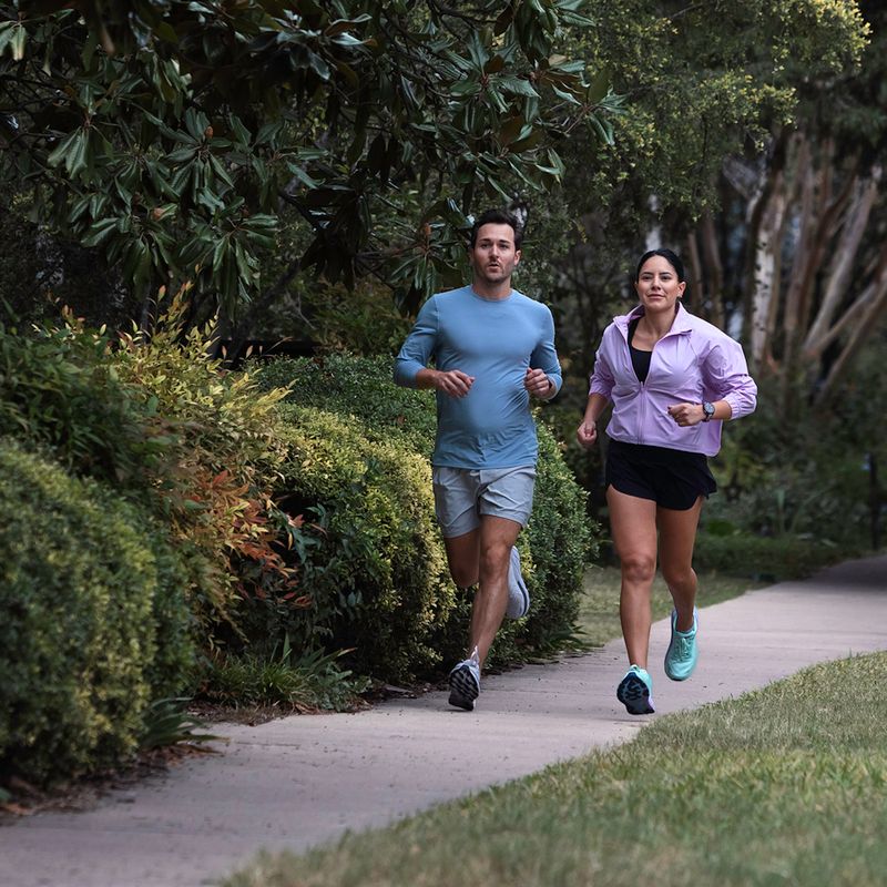 Годинник Garmin Forerunner 165 Music black/slate gray 12