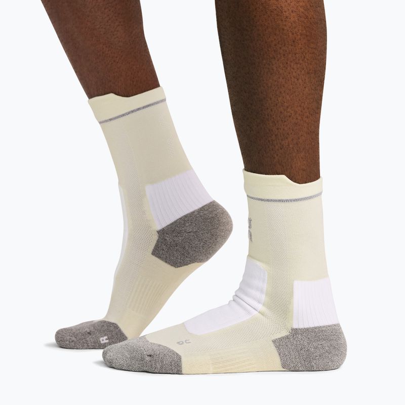 Шкарпетки для бігу On Ultra undyed 2