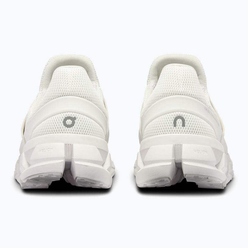 Кросівки для бігу жіночі On Cloudswift 3 AD white 10