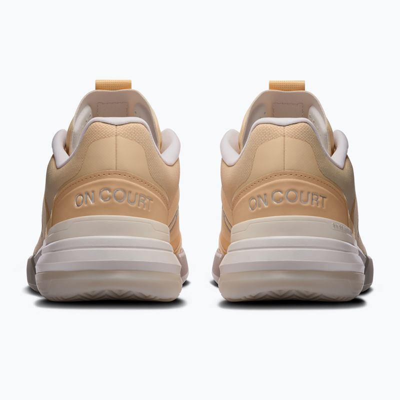 Кросівки тенісні жіночі On Running The Roger Advantage Pro W blonde/gardenia 4