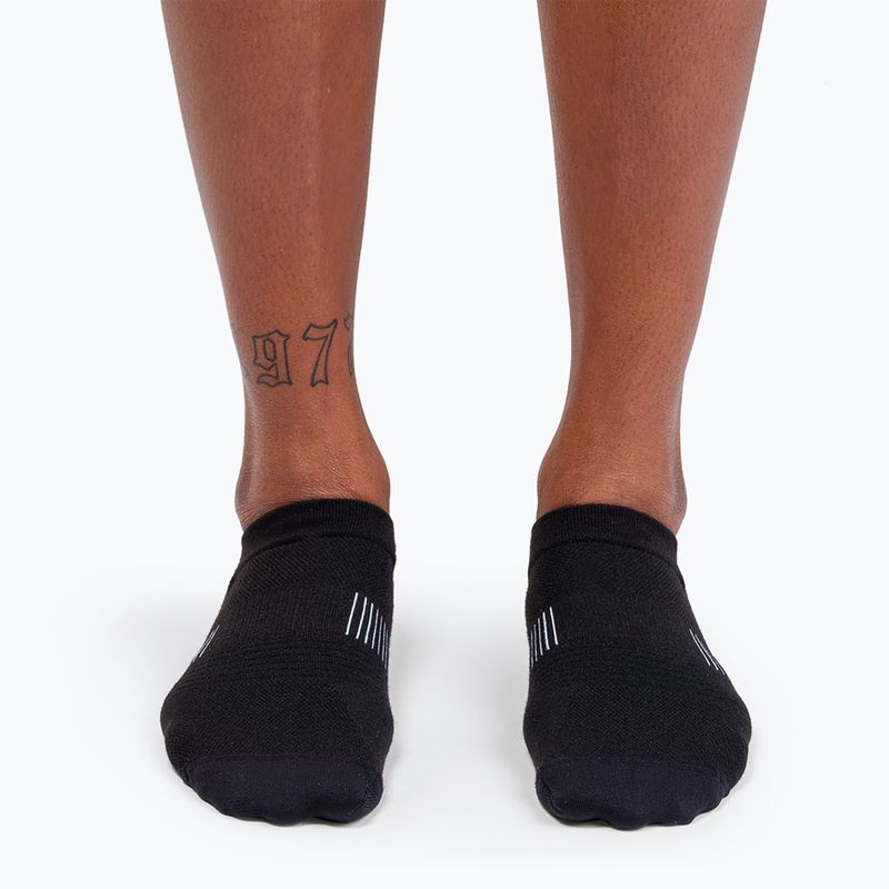 Шкарпетки для бігу жіночі On Ultralight Low black/white 3
