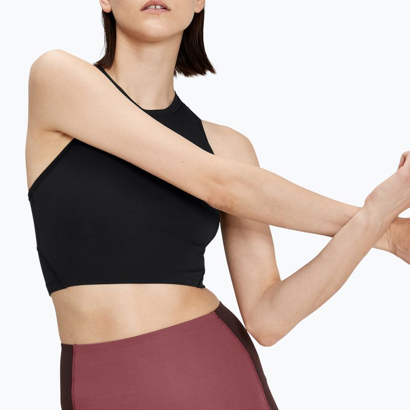 Футболка жіноча On Running Movement Crop black 4