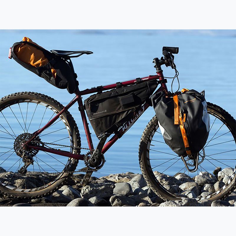Сумка велосипедна на раму Blackburn Outpost Frame Bag л 6,95 л black 3