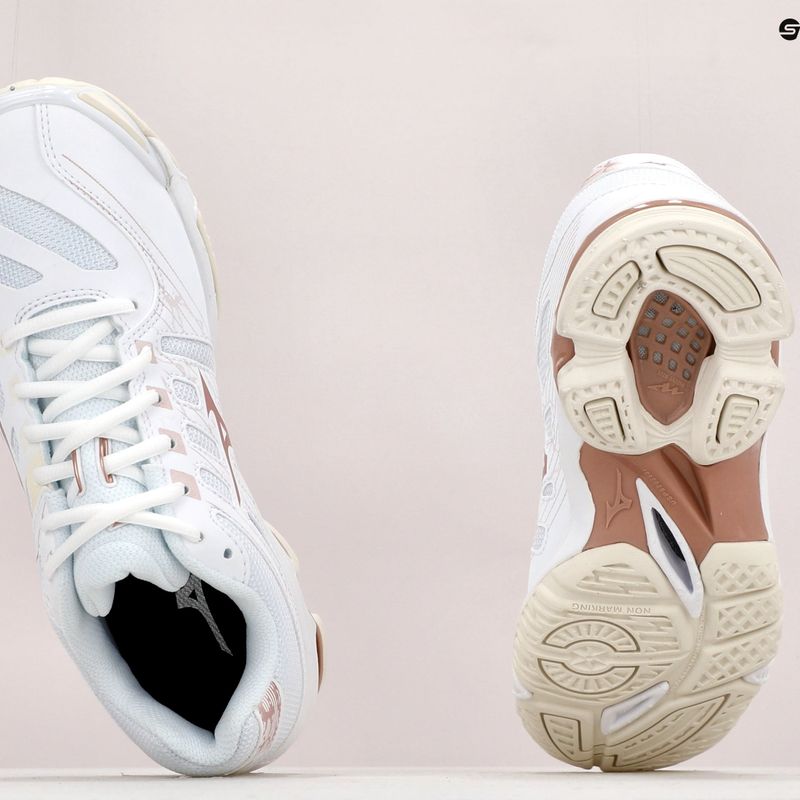 Кросівки волейбольні жіночі Mizuno Wave Voltage білі V1GC216036 13