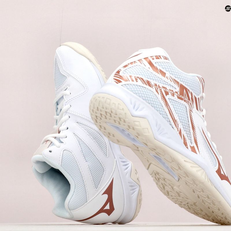 Кросівки волейбольні жіночі Mizuno Thunder Blade 3 Mid білі V1GC217536 13