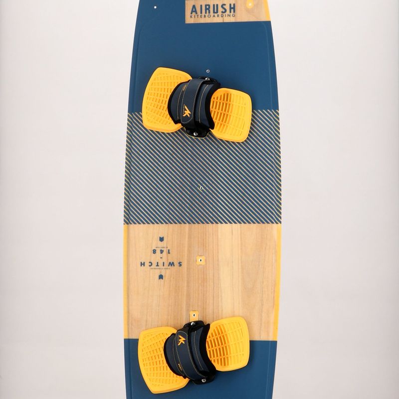 Дошка для кайтсерфінгу Airush Switch V11 + AK Binding Boost V2 8