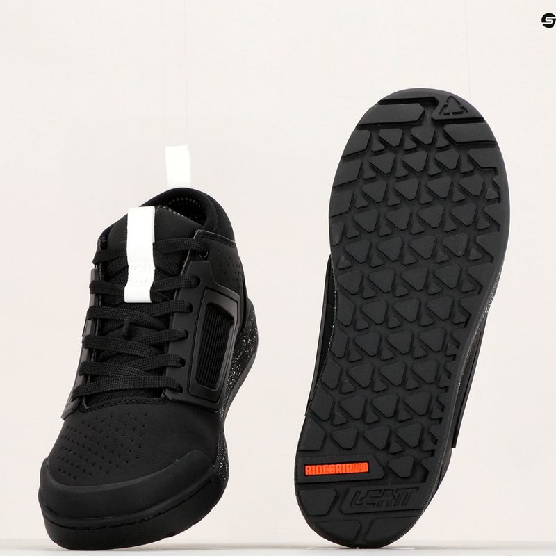 Кросівки велосипедні на платформі чоловічі Leatt 3.0 Flat black 16