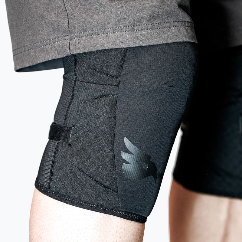 Захист велосипедний на коліна Bluegrass Arto black 2