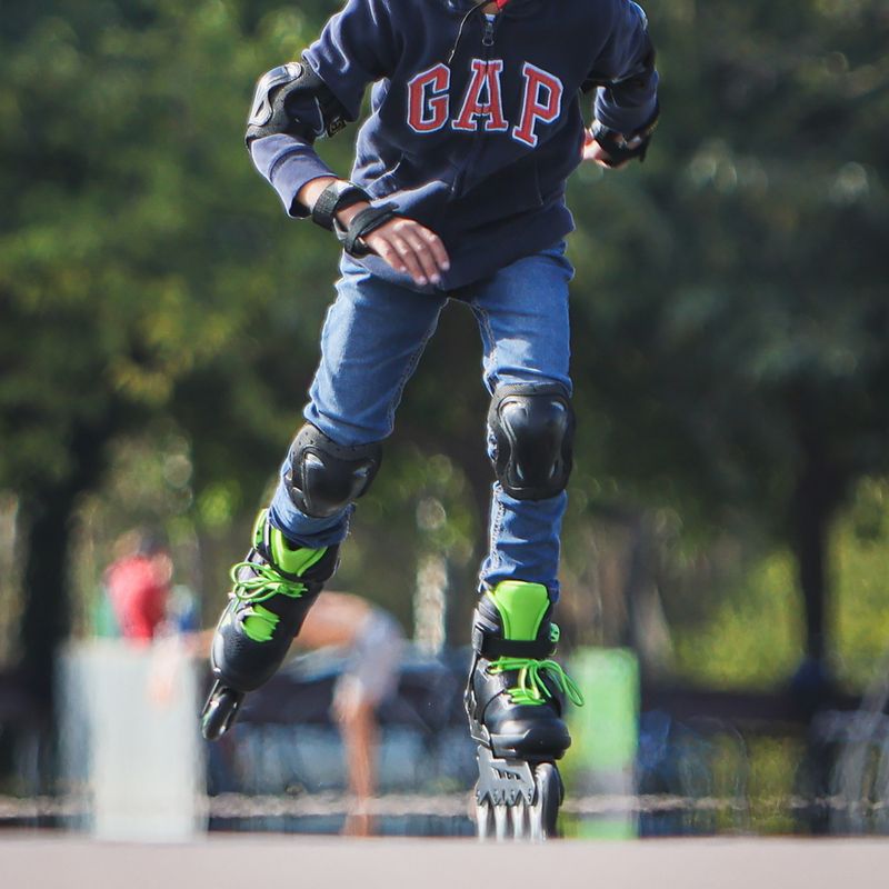 Роликові ковзани дитячі Rollerblade Microblade чорно-зелені 07221900 T83 8