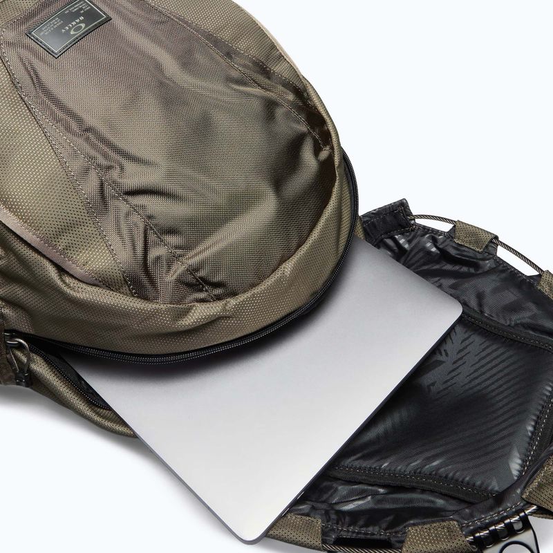 Рюкзак туристичний Oakley Kitchen Sink 34 l deep olive 6