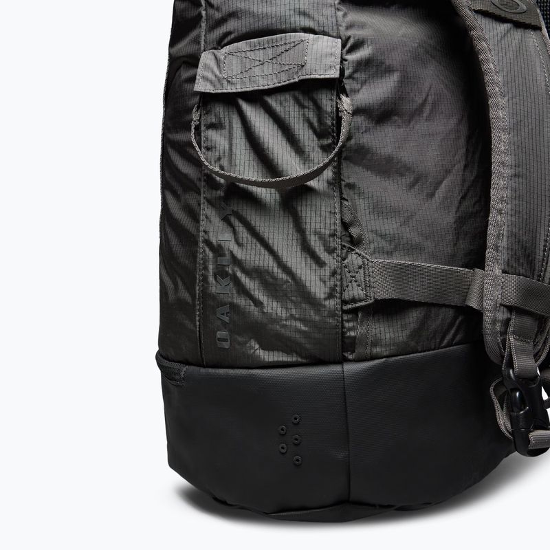 Рюкзак трекінговий Oakley Reserve Utility 50 l granite gray 5