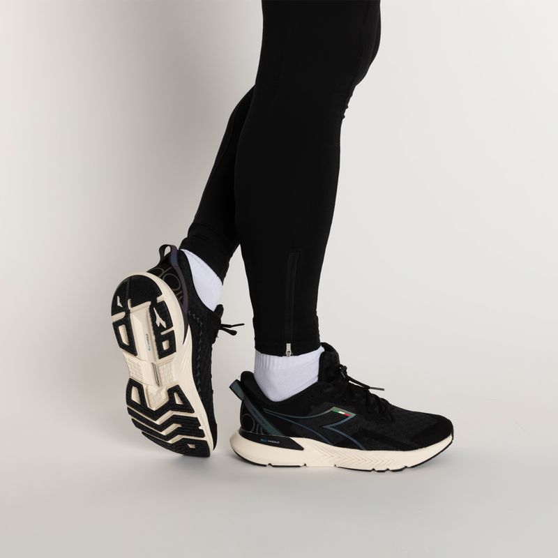 Кросівки для бігу чоловічі Diadora Mythos Blushield Volo Hip 3 чорні DD-101.179089-C2609 3