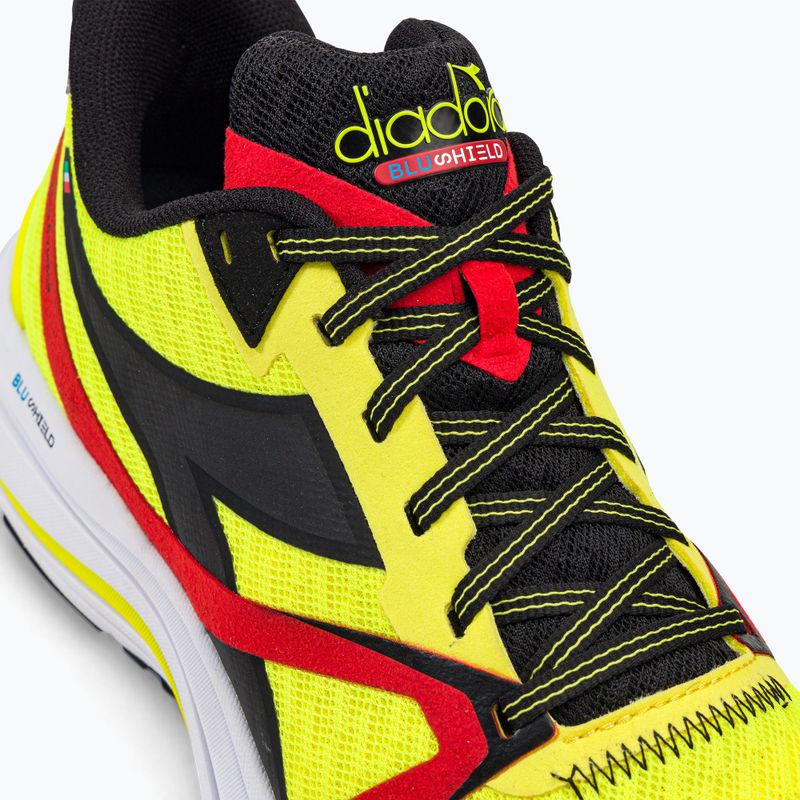 Кросівки для бігу чоловічі Diadora Mythos Blushield 8 Vortice жовті DD-101.179087-D0273 9