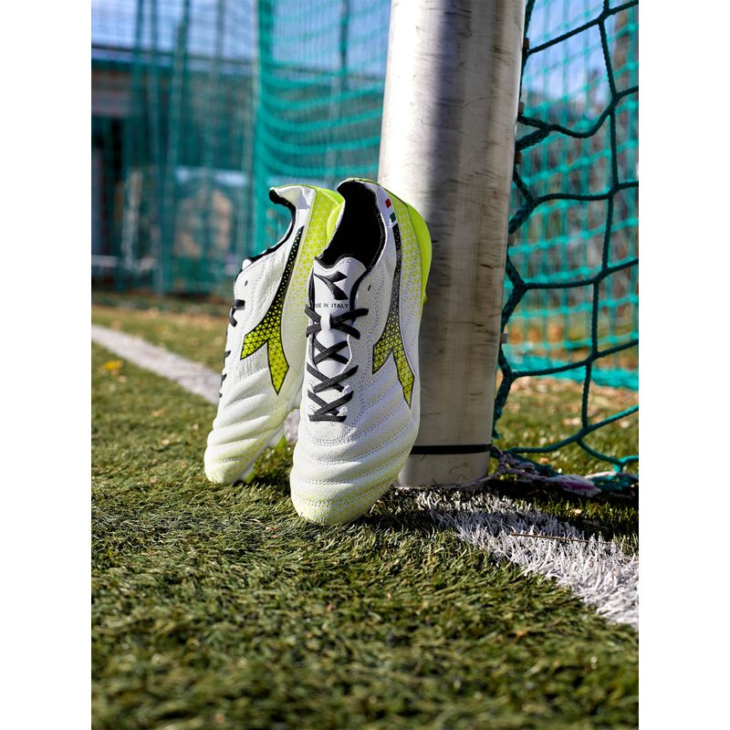 Чоловічі футбольні бутси Diadora Brasil Elite Tech GR ITA LPX білі/чорні/флуо жовті 17