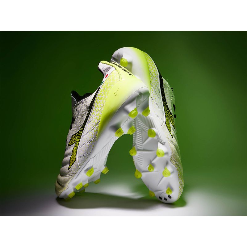 Чоловічі футбольні бутси Diadora Brasil Elite Tech GR ITA LPX білі/чорні/флуо жовті 21