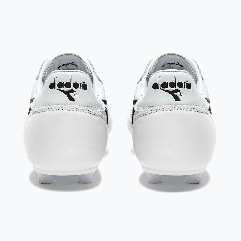 Кросівки футбольні чоловічі Diadora Brasil LT+ MDPU white/black 9