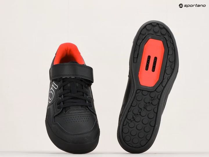 Кросівки велосипедні МТВ чоловічі adidas FIVE TEN Hellcat core black/core black/white 19