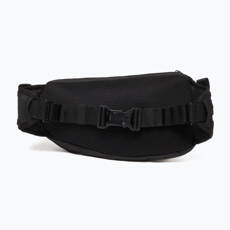 Сумка бананка Oakley Latitude Flex 6,5 l blackout 2