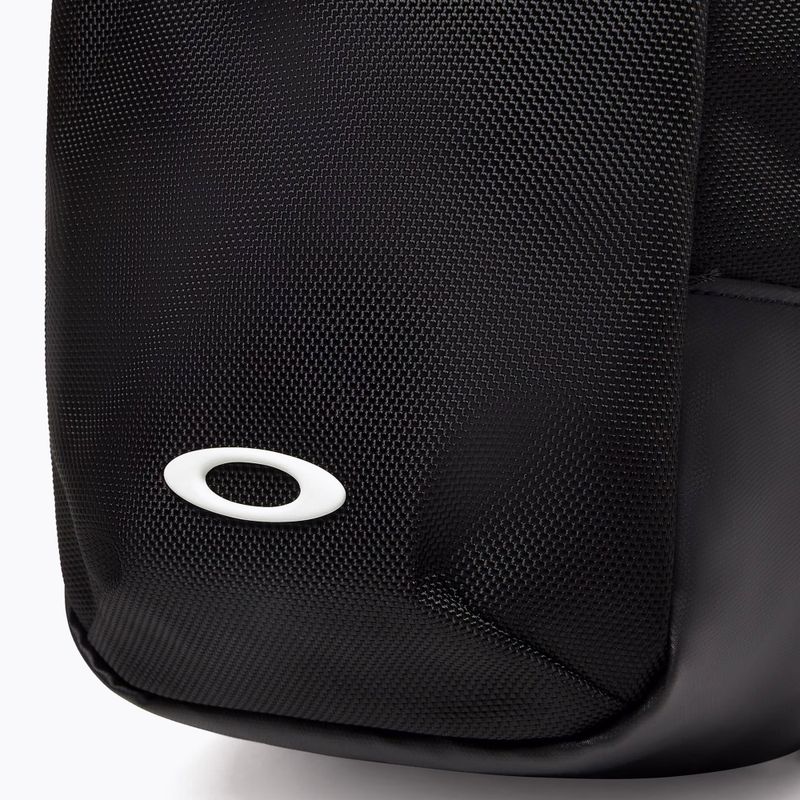 Рюкзак міський на одне плече Oakley Enhance LT Body Bag 9.0 FW 5 л black/white 4