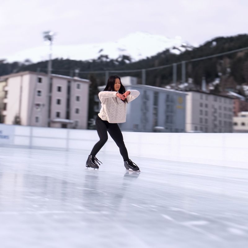 Жіночі фігурні ковзани Bladerunner Aurora W black 6