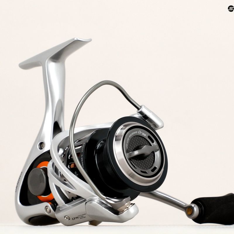 Котушка спінінгова Okuma Helios SX срібляста 5