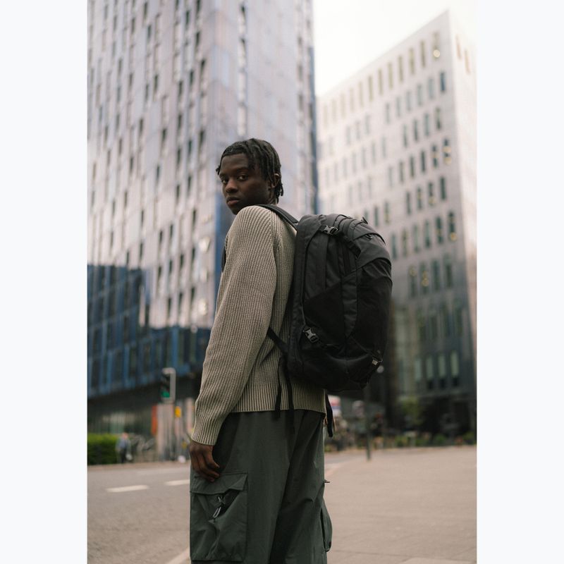 Рюкзак міський Osprey Quasar 26 l black 4