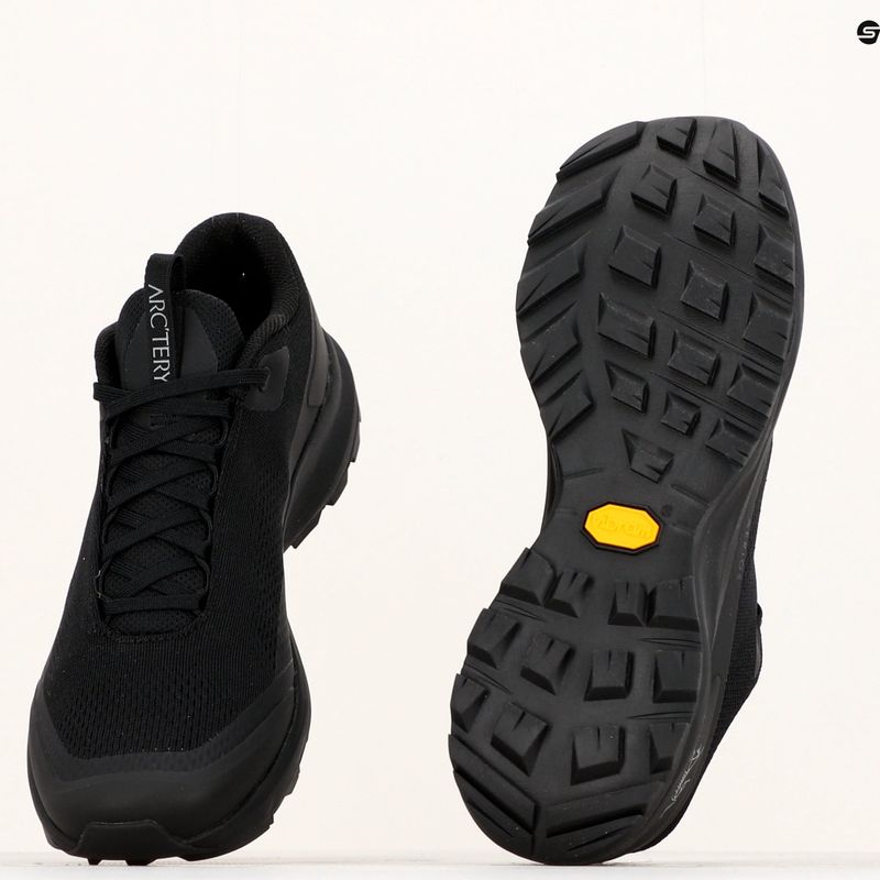 Взуття трекінгове жіноче Arc'teryx Aerios Aura black/black 11