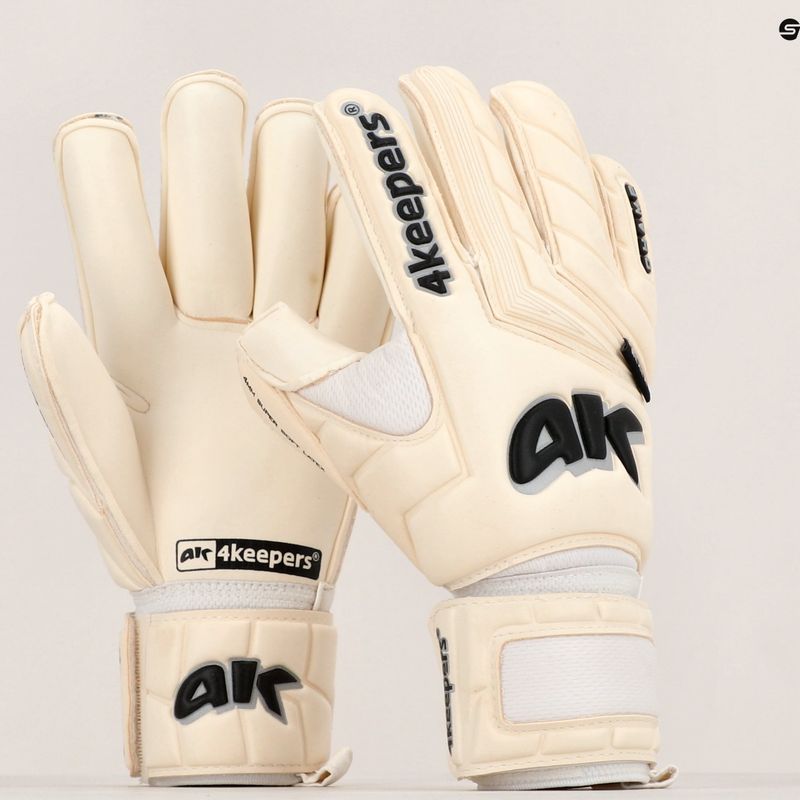 Рукавиці воротарські 4keepers Champ Black V RF чорні/золоті 11