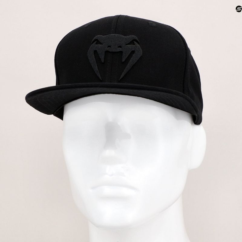 Бейсболка Venum Classic Snapback чорна 03598-114 4