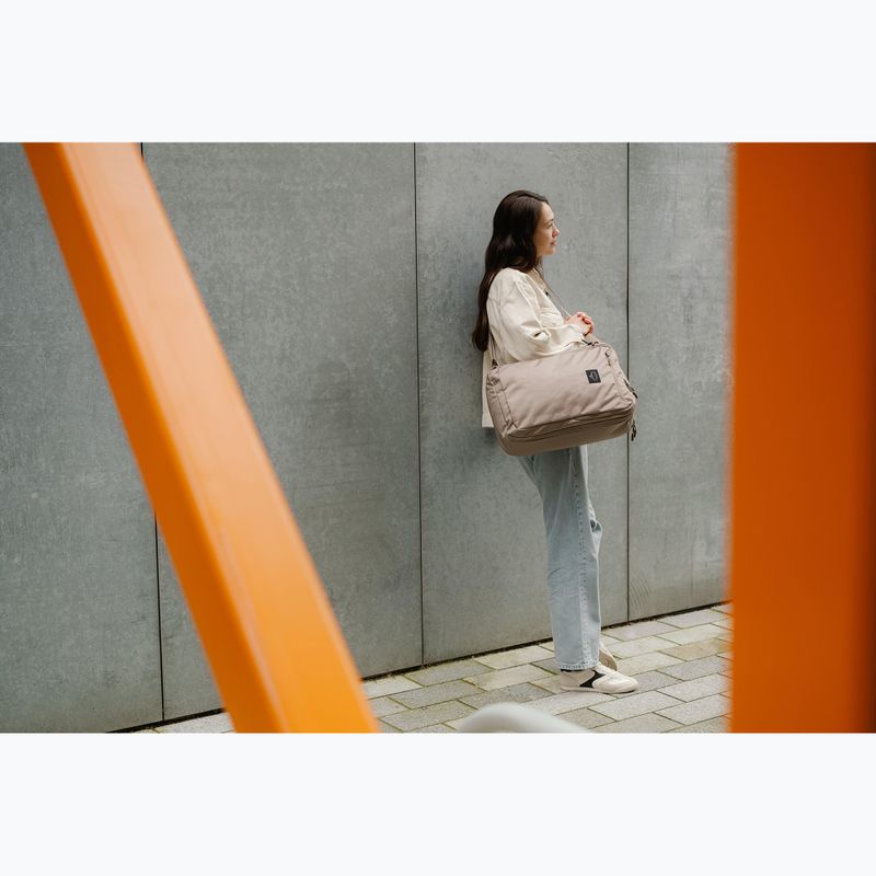 Міський рюкзак Osprey Aoede Briefpack 22 л коричневий бетон 15