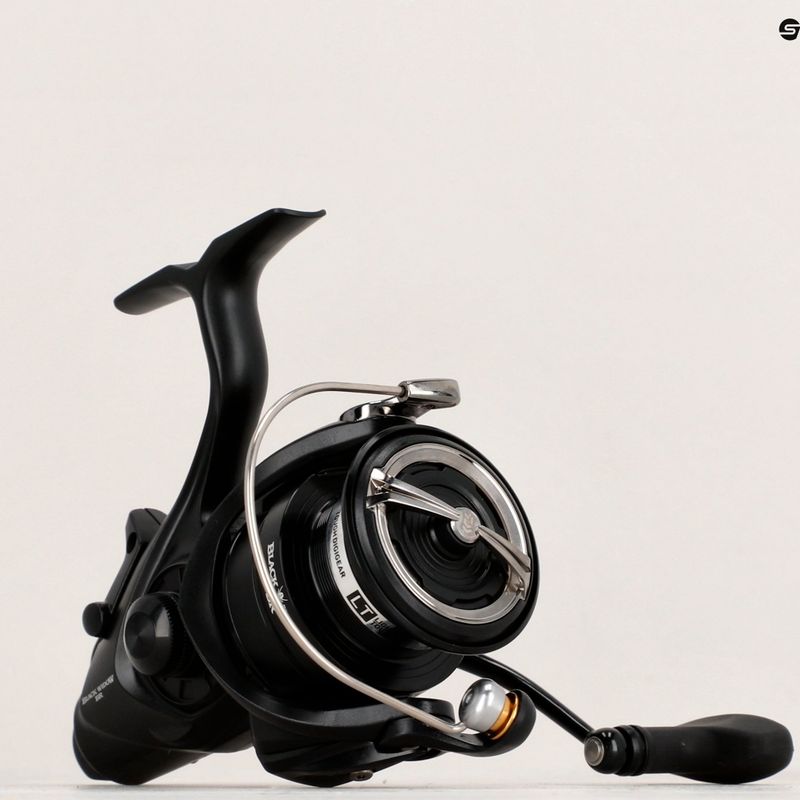 Котушка коропова Daiwa Black Widow BR чорна 5