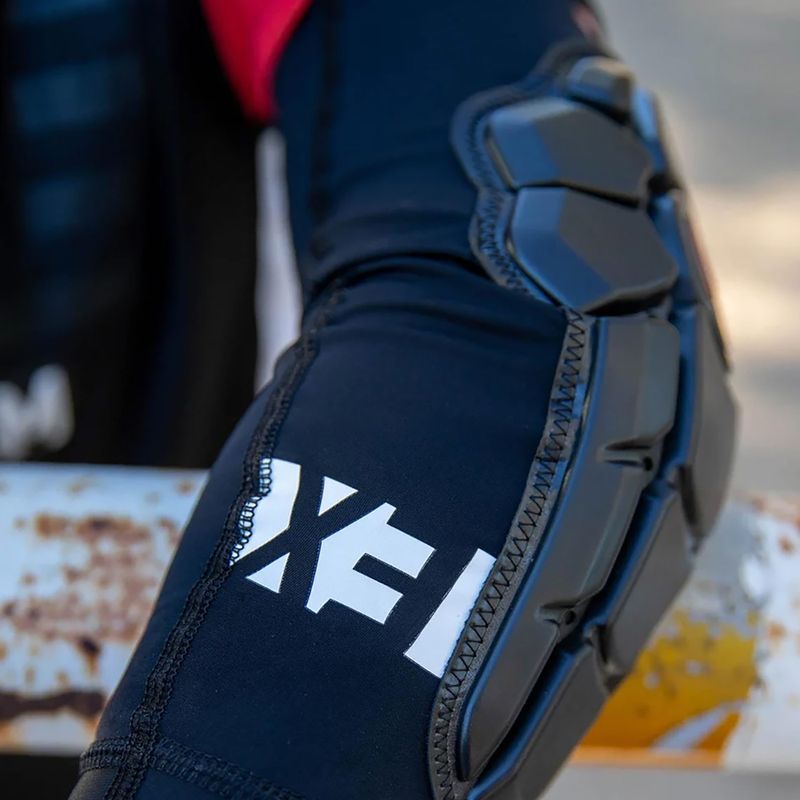 Молодіжні велосипедні налокітники G-Form Pro-X3 Elbow чорні 3