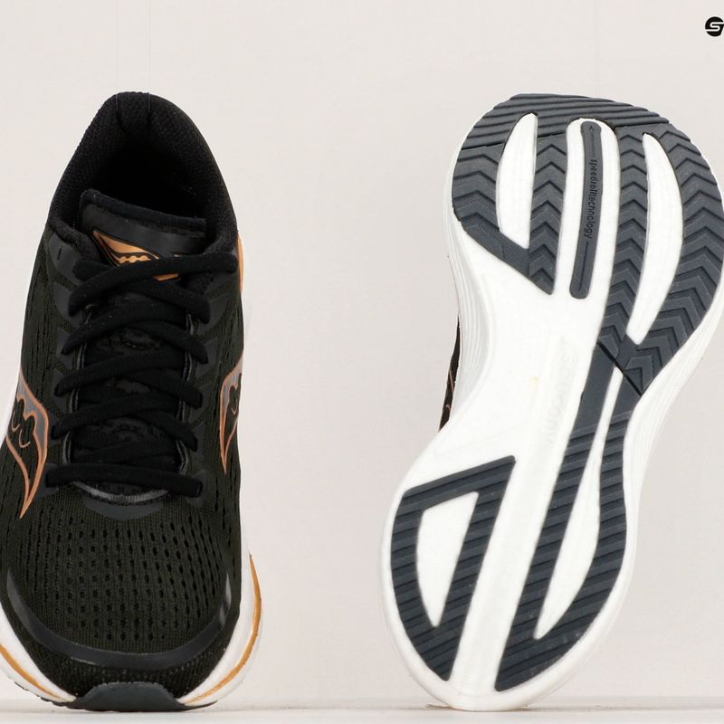 Жіночі бігові кросівки Saucony Endorphin Speed 3 чорні/золотисті 18