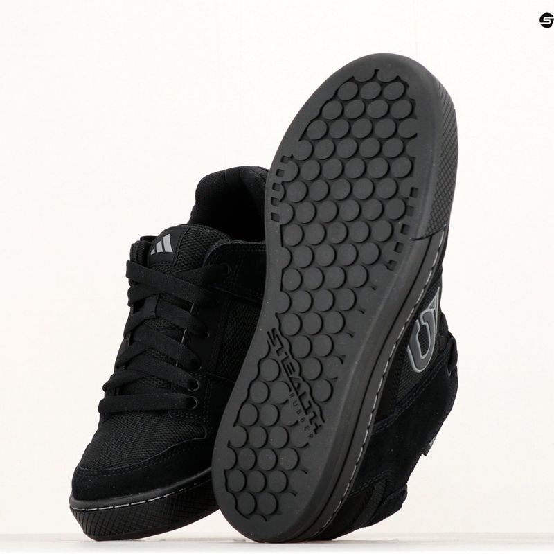 Чоловічі велотуфлі на платформі adidas FIVE TEN Freerider core black/grey three/core black 18