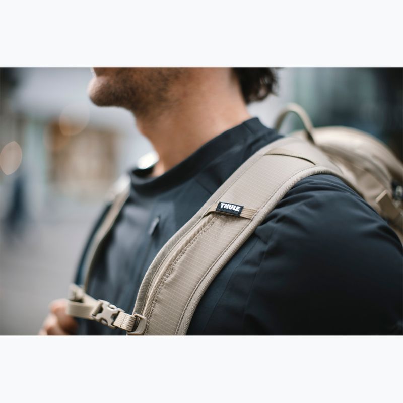 Рюкзак міський Thule AllTrail Hydration 22 л faded khaki 13