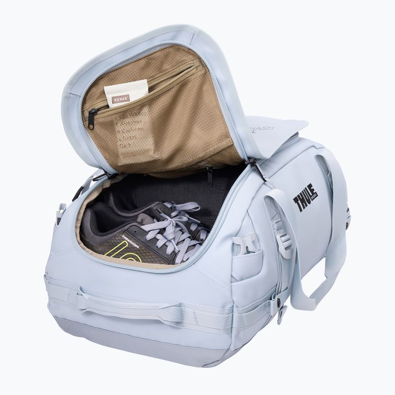 Сумка дорожня Thule Chasm Recycled Duffel 40 л soft blue 8