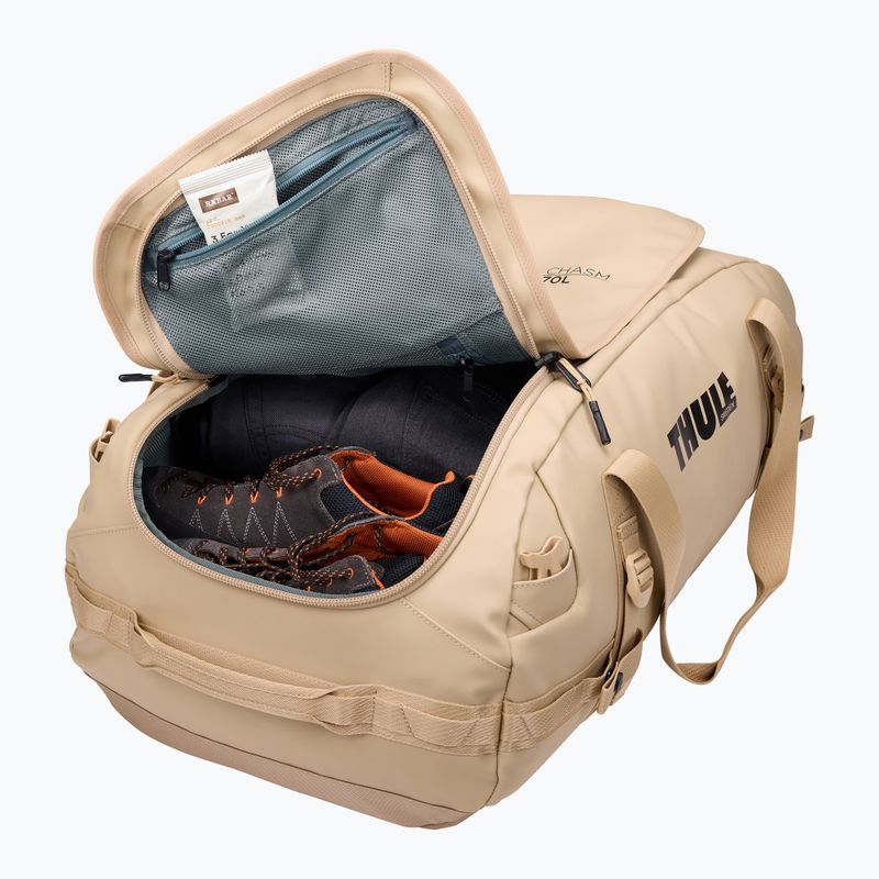 Дорожня сумка Thule Chasm Duffel 70 л gentle beige 9
