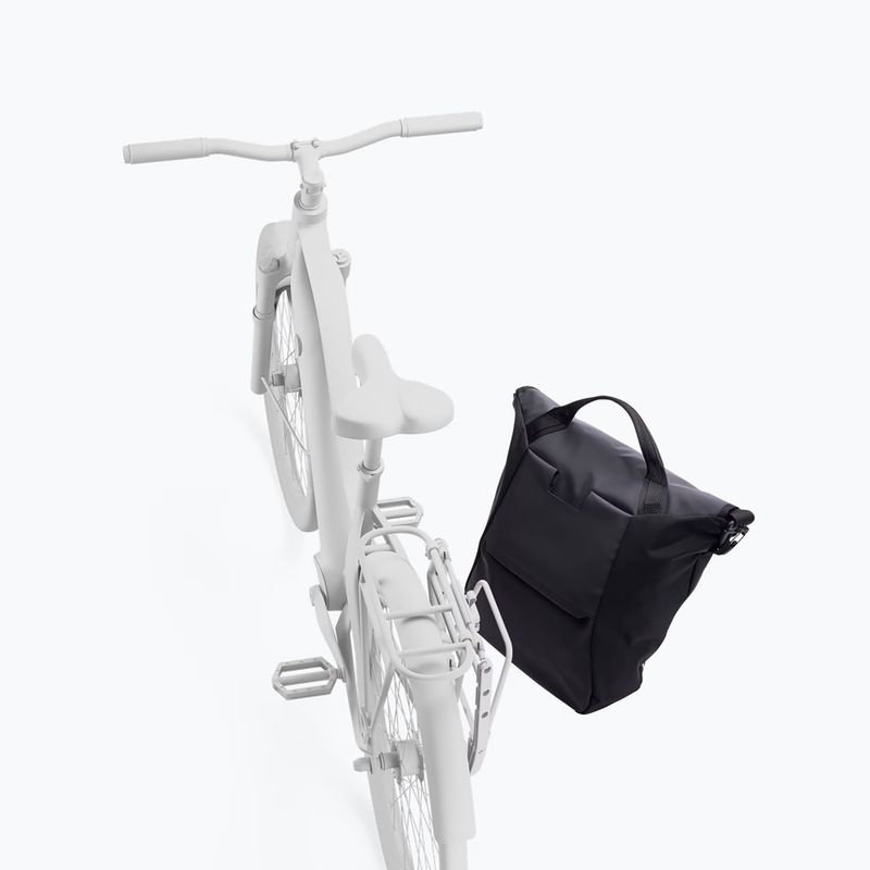 Сумка велосипедна на багажник Thule Chasm Courier Inlock 22 л black 4