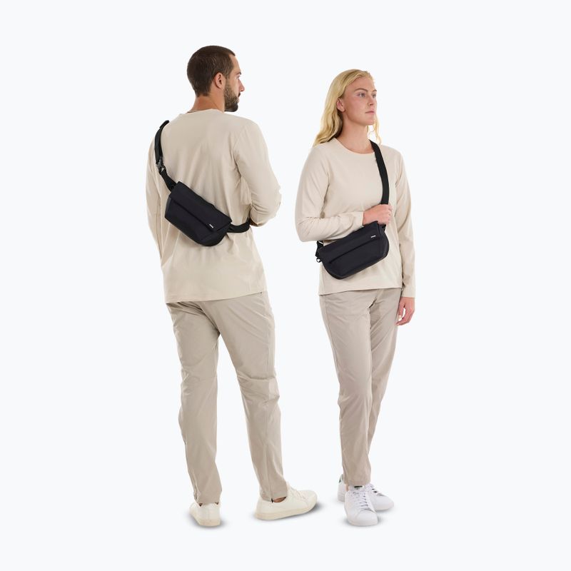 Сумка бананка Thule EnRoute Sling 2 l black 11