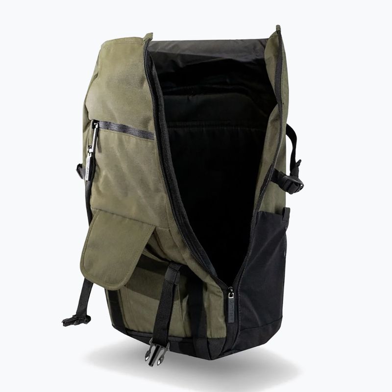 Рюкзак GymBeam Adventure 25 l military green 4