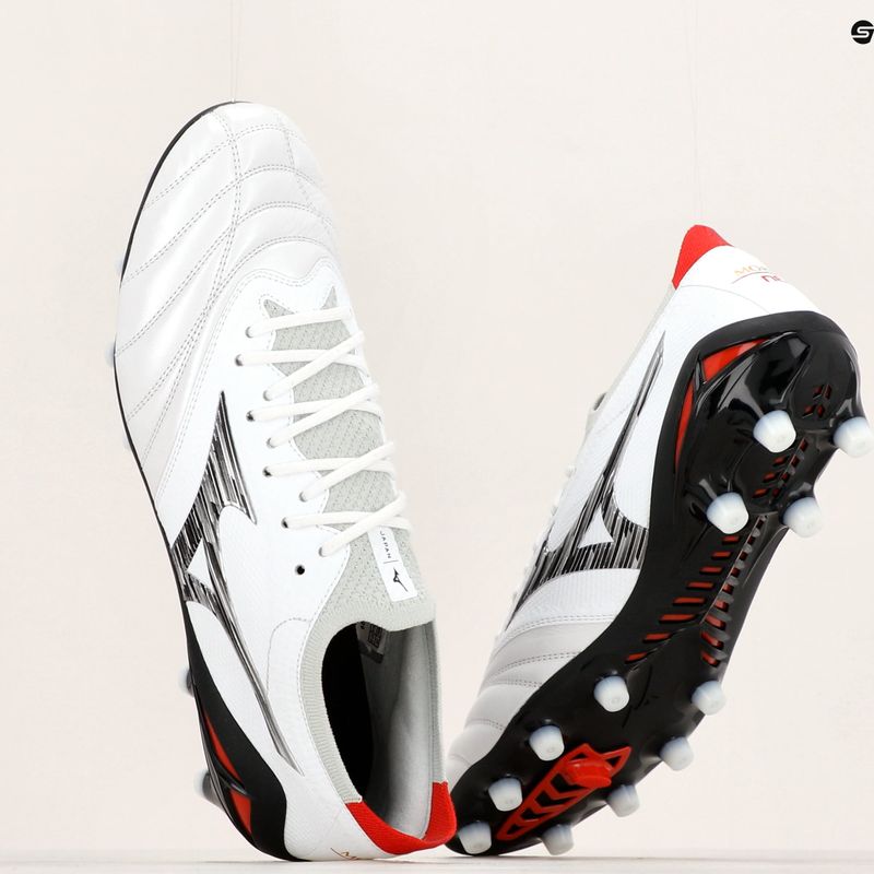 Чоловічі футбольні бутси Mizuno Morelia Neo IV Beta JP MD білий/чорний/китайський червоний 13