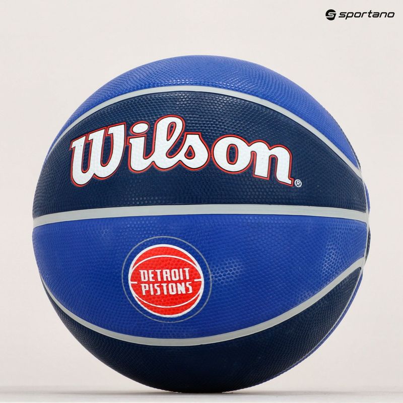 М'яч баскетбольний  Wilson NBA Team Tribute Detroit Pistons WTB1300XBDET розмір 7 6