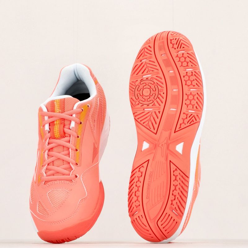 Кросівки тенісні жіночі Mizuno Break Shot 4 AC candy coral/white/fusion coral 12